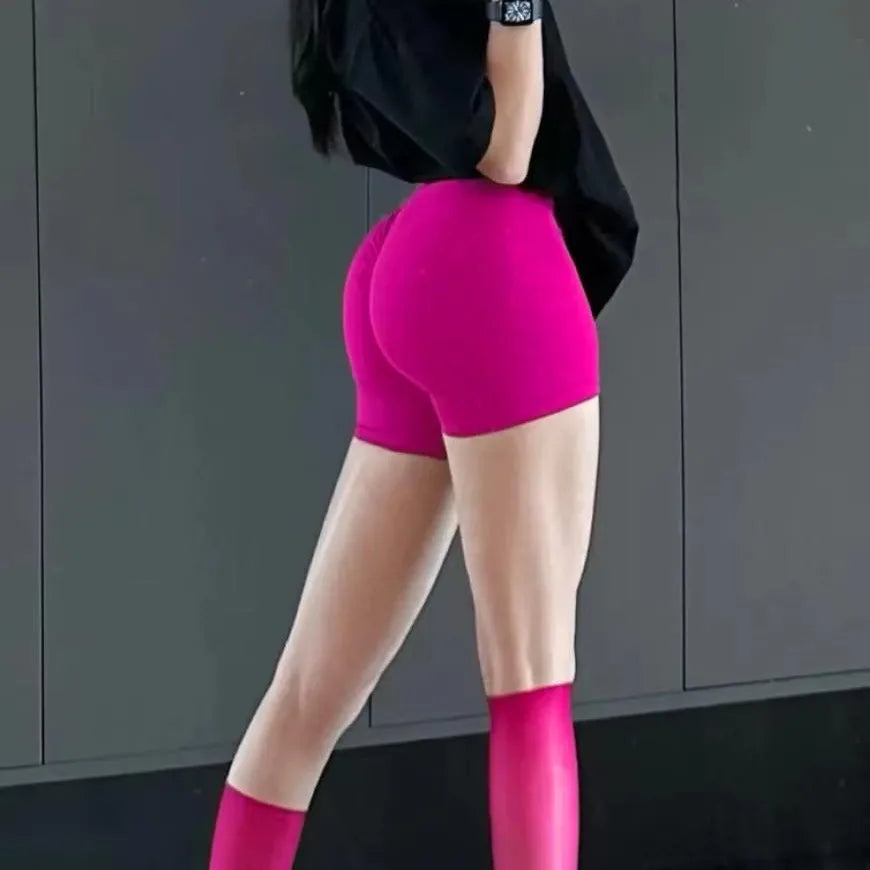 Seamless High-Waist Peach Hip Fitness Shorts