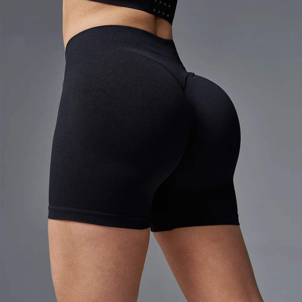Seamless High-Waist Peach Hip Fitness Shorts